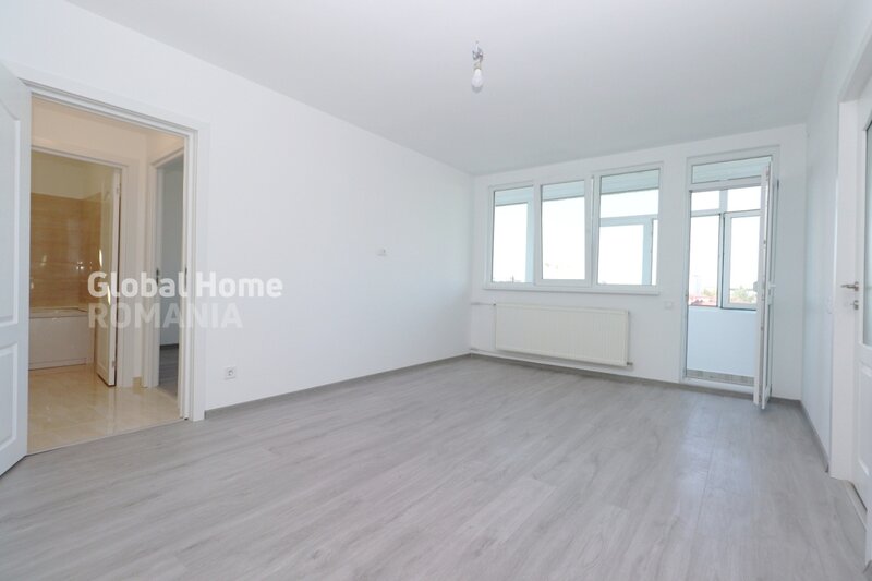 1 Mai, 2 camere refacut integral, balcon 11 mp, gata de mutare, Piata Domenii