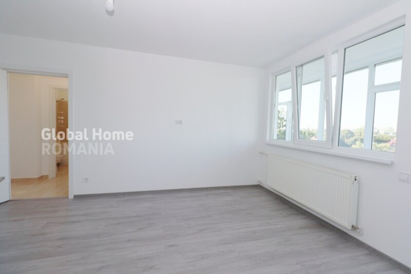 1 Mai, 2 camere refacut integral, balcon 11 mp, gata de mutare, Piata Domenii